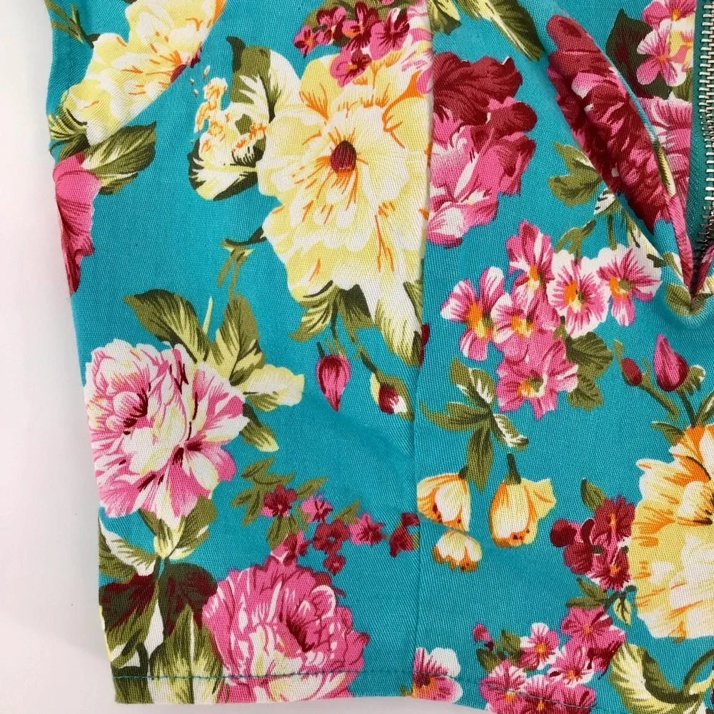 GI7 Blue Floral Print Underwire Crop Top Size Medium - Picture 7 of 9